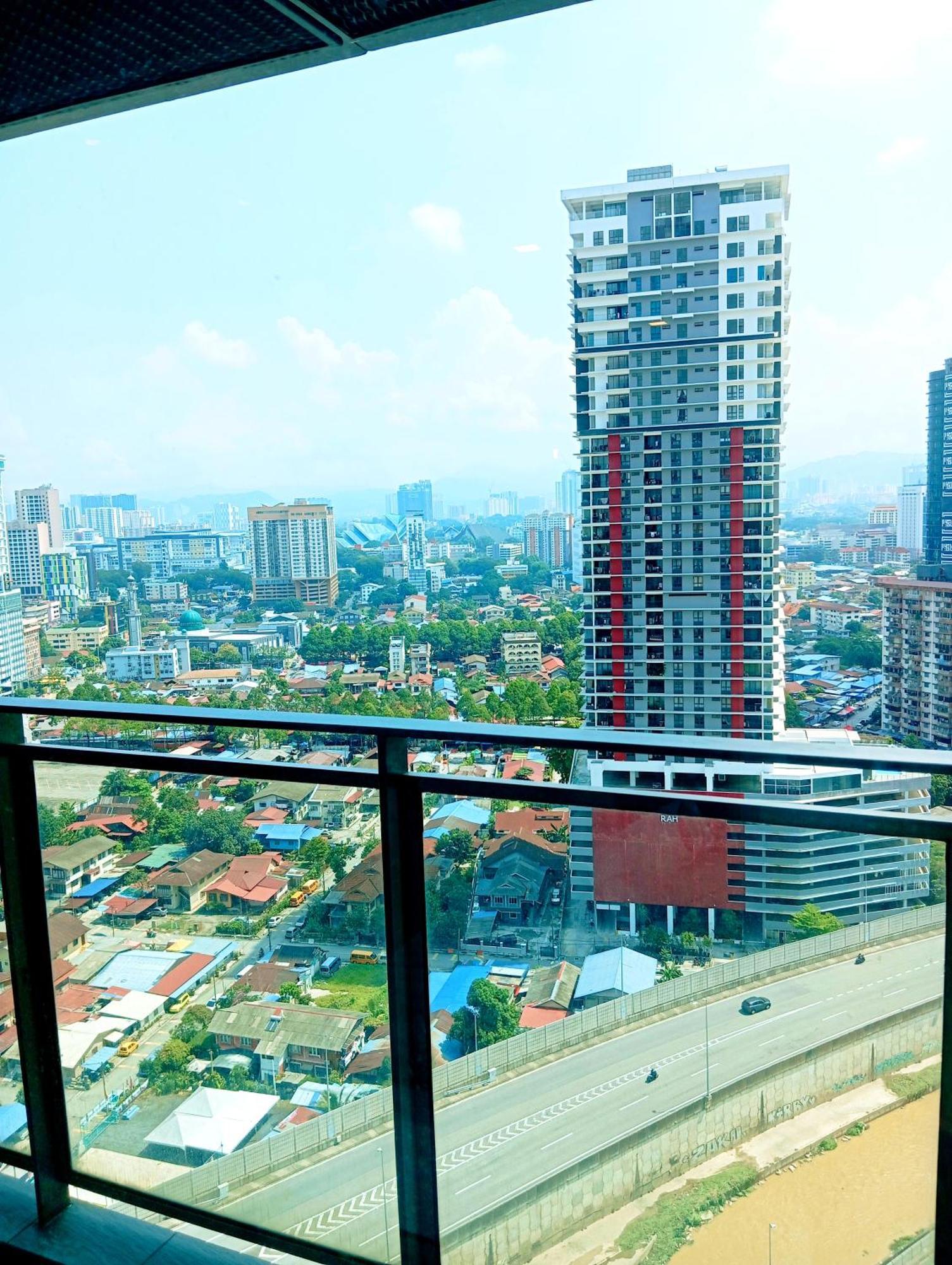Apartment The Summer At Kualalumpur Kuala Lumpur